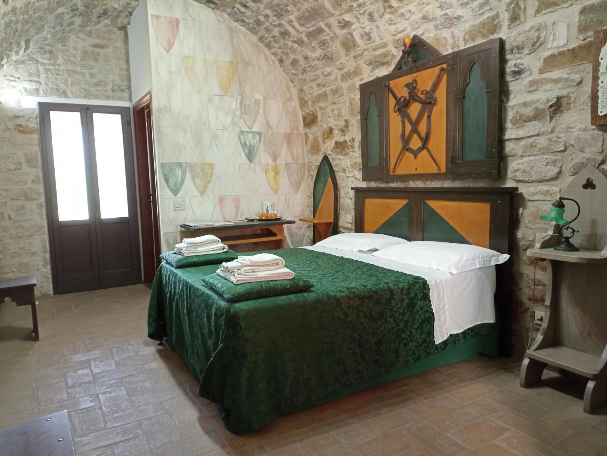 Agriturismo Castello Di Belforte Тоди Экстерьер фото
