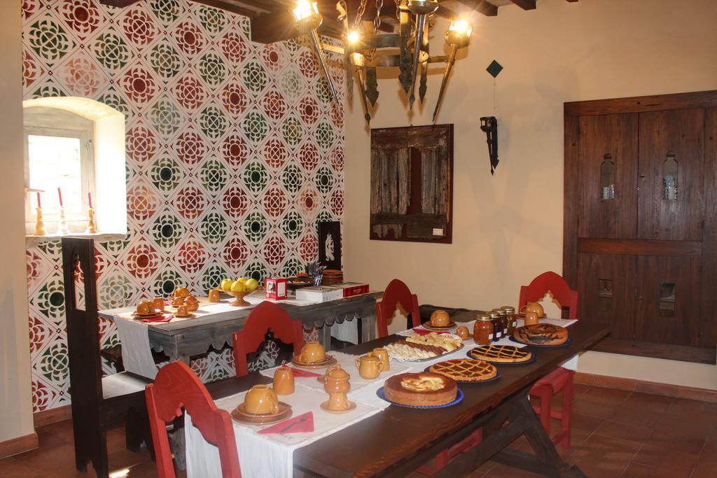 Agriturismo Castello Di Belforte Тоди Экстерьер фото